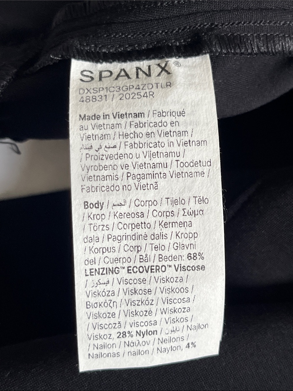 SPANXsupersmooth® PerfectFit
Ponte Slim Straight Pant in black size Large - Picture 5 of 11